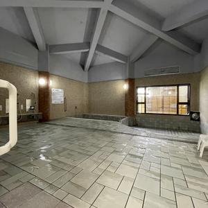 共有部分）１階には温泉大浴場があり毎日楽しめます。６時３０分～２４時まで（清掃時を除く）